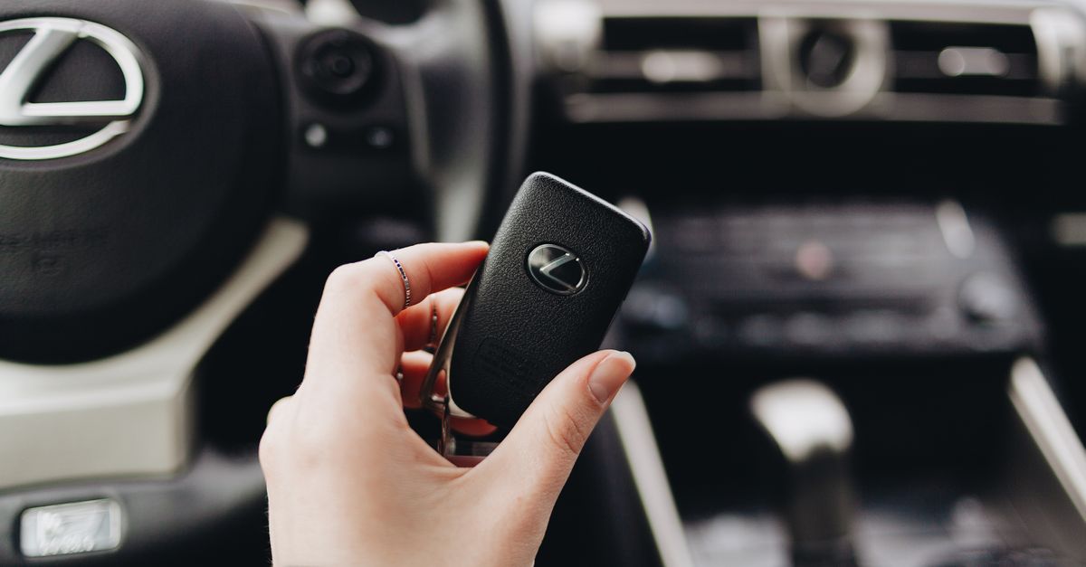 Honda car key fob — Sheepshead Bay Locksmith Brooklyn