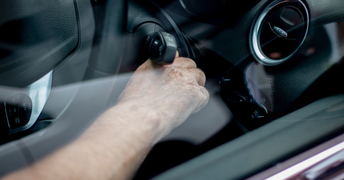 locksmith service technician — Sheepshead Bay Locksmith Brooklyn